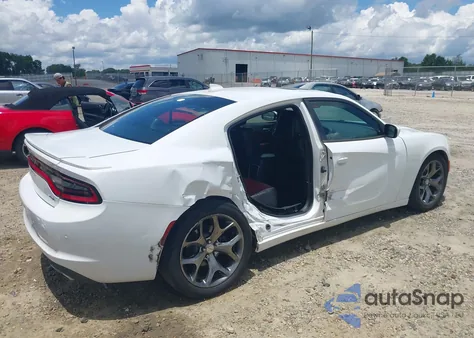 2015 Dodge Charger R/T z USA, uszkodzony, nr VIN 2C3CDXCT6FH825291